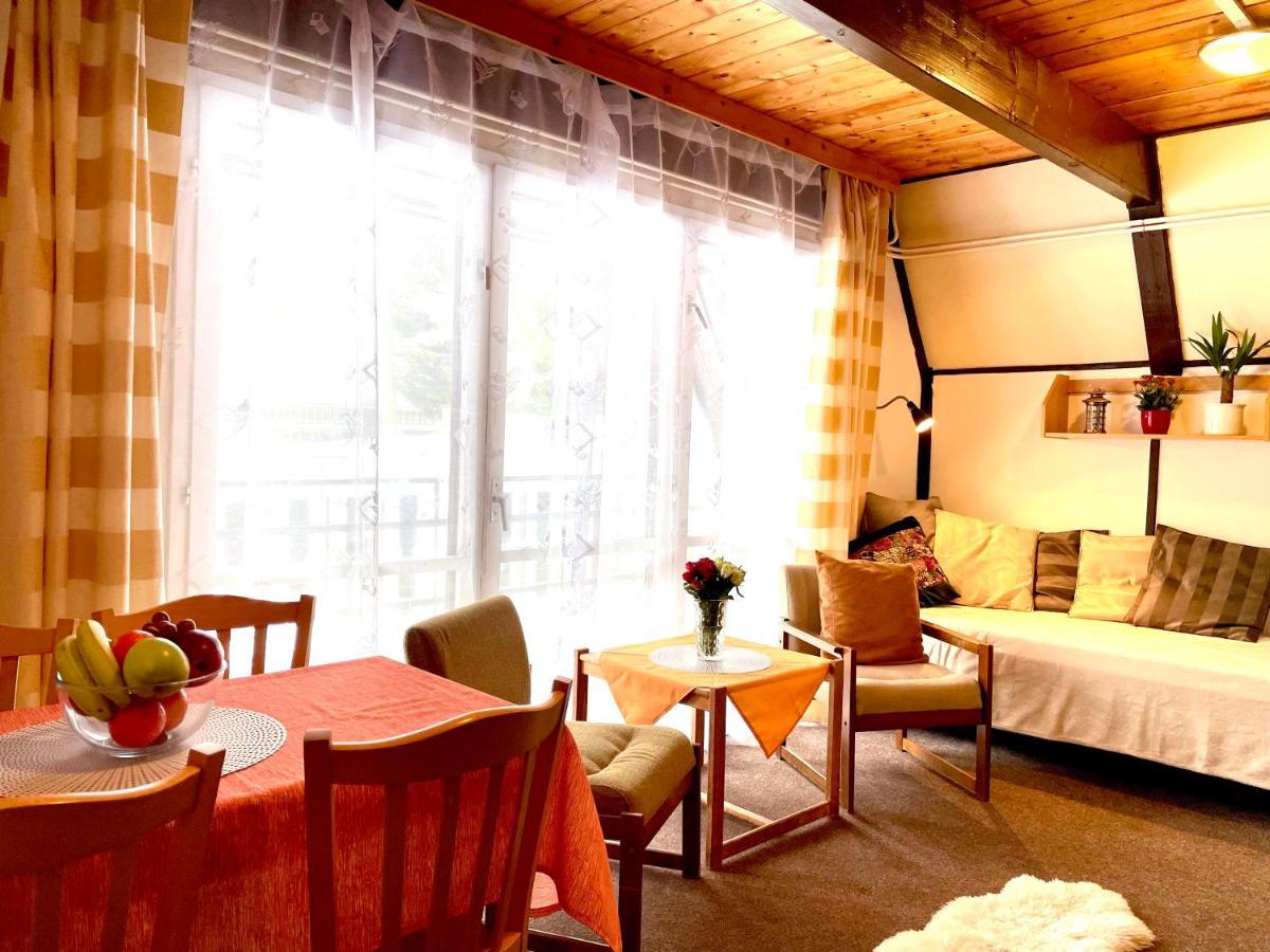 Hotel A Penzion Pegas Vlachovice Extérieur photo